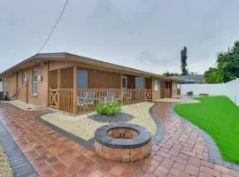 10 Mi to Coquina Beach Spacious Bradenton Duplex