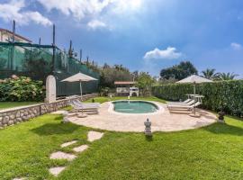 Villa Mimosa Rustic Elegance Views & Pool