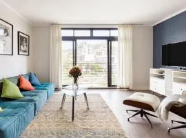 Stylish Apartment with Mountain View in Trendy De Waterkant