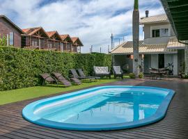 RJ Residencial Beira Mar Deliciosa Casa Frente Mar na Pinheira com piscina, hotel en Pinheira