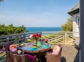 Tamarisk Beach House Sleeps 8 Luxury Property in Woolacombe Superb sea views