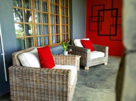 Marculem Guest Farm, homestay di Virginia