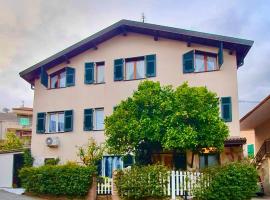 Villa Iris – hotel w mieście Casarza Ligure