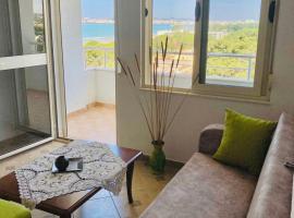 LunaSol seaside Apartments, serviced apartment in Durrës