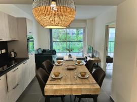 Superbe T2 dans r&eacute;sidence avec piscine chauff&eacute;e