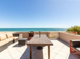 Las Brisas #8 Beachfront - On the sand and steps from Mannys for tacos & tequila, hotelli kohteessa Puerto Peñasco