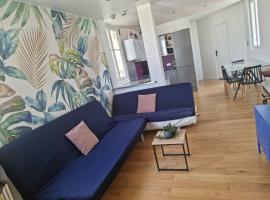 appartement spacieux et confortable, family hotel in Colombes