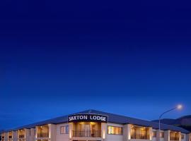 Saxton Lodge Motel, מלון ליד שדה התעופה נלסון - NSN, 