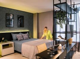 Flat Studio DNA Smart style, hotel with jacuzzis in Goiânia