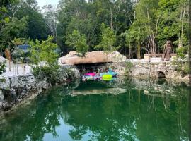 El Cenote 11:11, kemp v destinaci Tulum