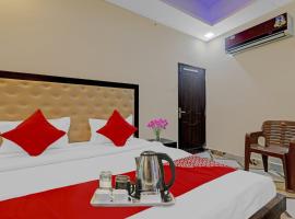 OYO Hotel Clarke Inn, Hotel mit Parkplatz in Lucknow