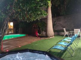 GWADA FUN HABITATION, guest house di Saint Claude