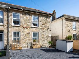 Beachspoke Loft, hotel in Redruth