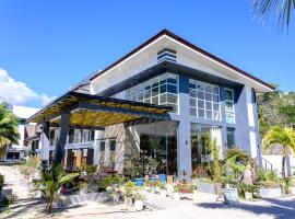 D' Elmer's Resort and Convention Hotel, hotel in Dinadiwan