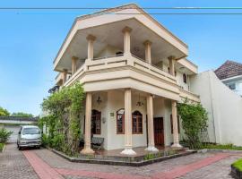 Guest House MW 46 by NmRooms, khách sạn có chỗ đậu xe ở Demangan