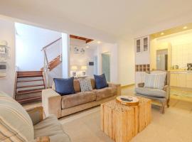 The Waterfront Cottage F3 – hotel w mieście Swakopmund