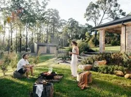 Forever Sunday - Plunge Pool, Woodfire pizza oven, Outdoor firepit