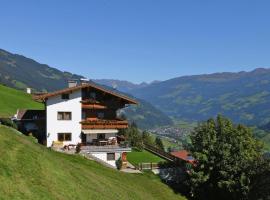 Apartment in Hippach im Zillertal in the mountains: Mühlen şehrinde bir otel
