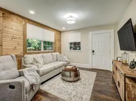 Cozy Riverside Villa - Walkable to Bars & Restaurants