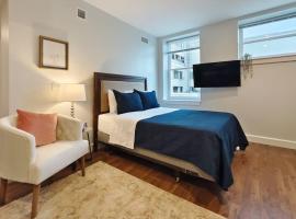 Fun Cozy Apts - 1 25 Mile Walk to TIAA Bnk Fld, hotel in Jacksonville