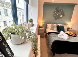 Sea views - Harbour view, Torquay Central location