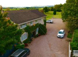 Southpark House, guest house in Dumfries