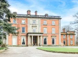 Finest Retreats - Netley Hall - Angelica