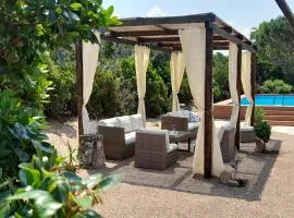 Casa Mare, Villaggio Galanu