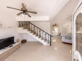 Ayia Thekla Sea Breeze Villa
