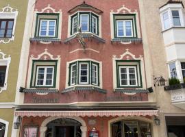 goldenes kreuz: Vipiteno'da bir otel