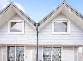 2 Bedroom Amazing Home In Sarbinowo