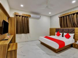 OYO Hotel Stay Inn, Hotel in Bodakdev