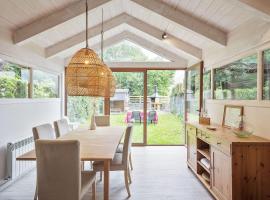 Luderna - Casa con jardín Vista Aneto, hotel di Vilamós