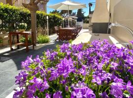 Conteamare, hotel with parking in Marina di Modica