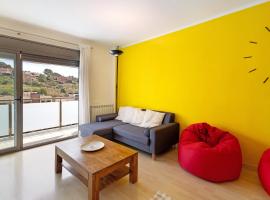 Modern and renewed Apartament Florí, hotel in Arenys de Mar