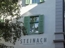 Steinach Townhouse Meran, bed & breakfast a Merano