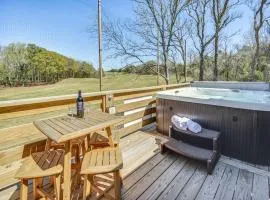 Kitty Hawk Apartment with Hot Tub - 1 Mi to Beach!