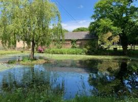 La demeure romantique – hotel w mieście Bazouges-sous-Hédé