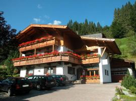 Gästehaus Brix, hotel s parkováním v destinaci Kelchsau