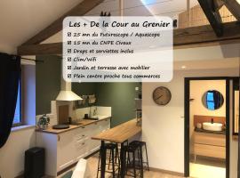 Gites De la Cour au Grenier, hotell nära Les Géants du Ciel, Chauvigny