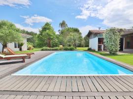 Le spot Landais - Côté piscine, hotel in Soustons