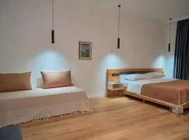 Kalpazo Inn Tirana