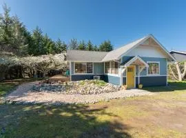 Sequim Escape with Gas Grill and Deck, Walk to Beach!