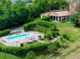 Villa Colle, rumah percutian di Acqualagna