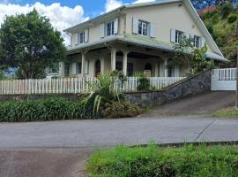 Porte de Mafate - Grand Ilet, casa de hóspedes em Salazie