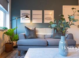 Super Central Apartment Close To River & Station