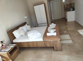 YANNA Studios & Apartments, hotel a Tsilivi