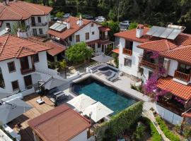 Tomsan Villas Akyaka, villa en Akyaka