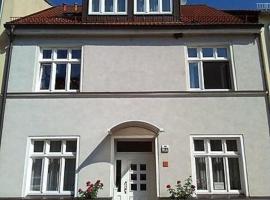 Wohnung in Friedland mit Garten und Terrasse – apartament w mieście Rubenow