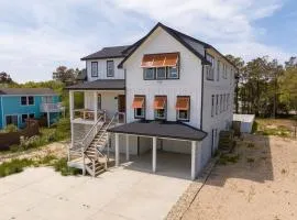 Auroro 6 BR Elevator Theater Rec Room Pool & Hot